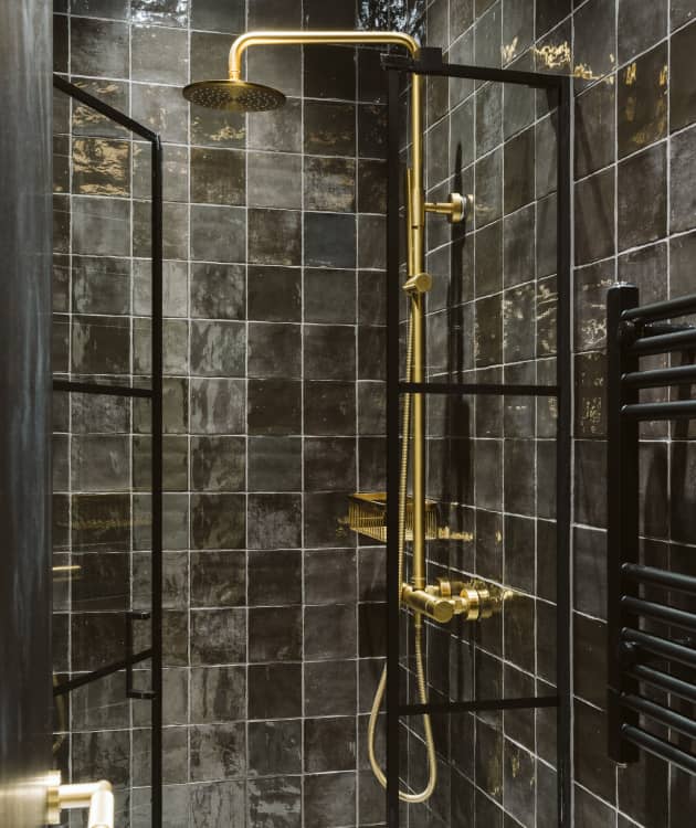 modern shower room designed and fitted for Javelin by Cleo d&b London